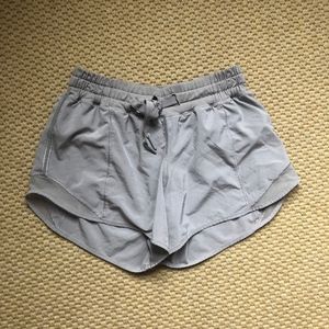 Lululemon hotty hot short long